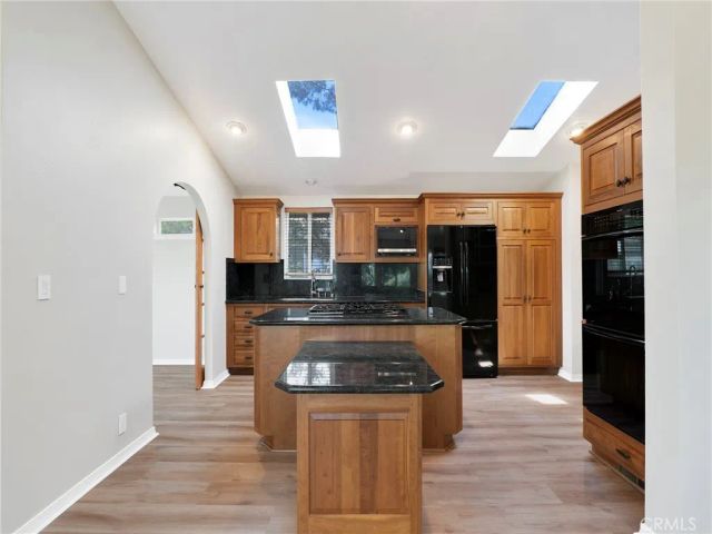 126 Pueblo Lane, Topanga, CA 90290