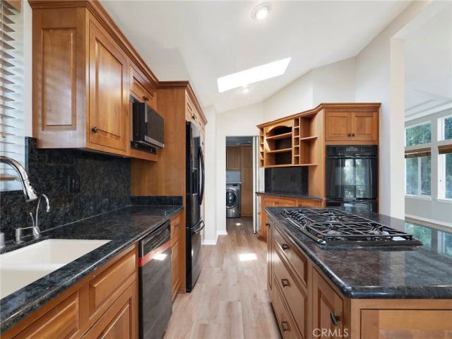 126 Pueblo Lane, Topanga, CA 90290