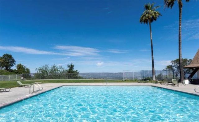 126 Pueblo Lane, Topanga, CA 90290