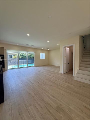 3326 Elizabeth Street, Miami, FL 33133