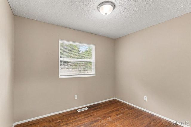 12995 Verwood Drive, Florissant, MO 63033