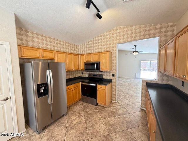 3518 W CHARLOTTE Drive, Glendale, AZ 85310