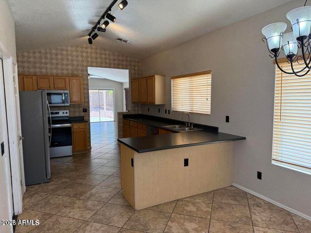 3518 W CHARLOTTE Drive, Glendale, AZ 85310