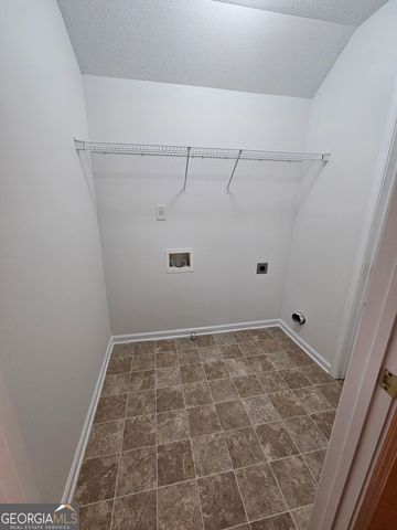 208 Lossie Lane, Mcdonough, GA 30253