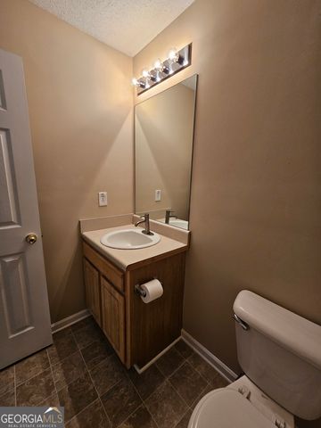 208 Lossie Lane, Mcdonough, GA 30253