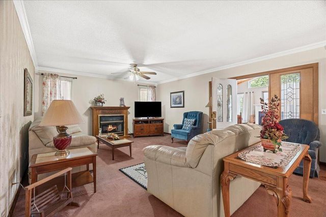 2606 W Hillview Drive, Dalton, GA 30721