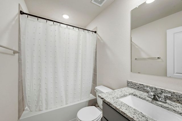 2038 Viva Road, Bryan, TX 77807