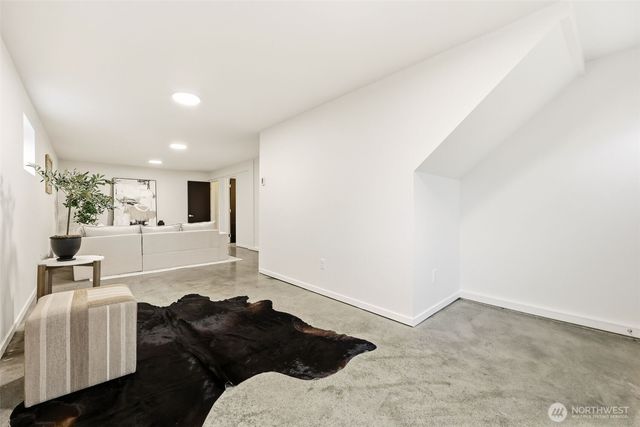 7922 9th Avenue SW, Seattle, WA 98106