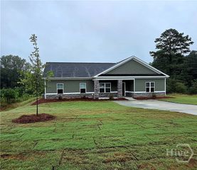 60 Charlotte Drive, Statham, GA 30666