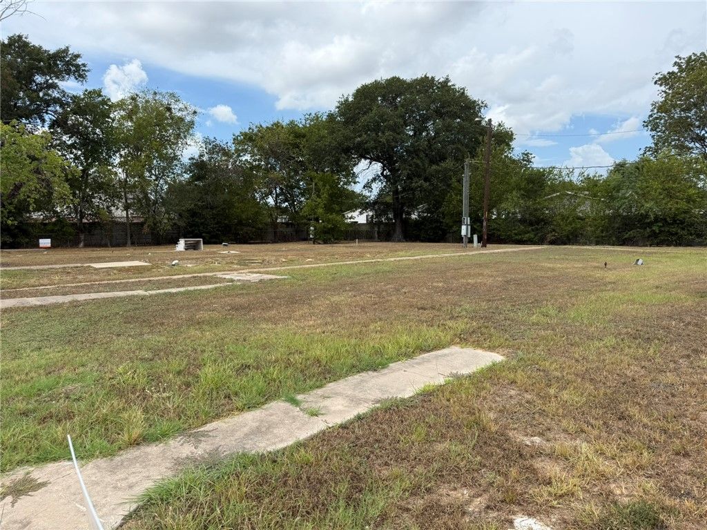 1804 Brookhaven Street, Bryan, TX 77803 — exterior