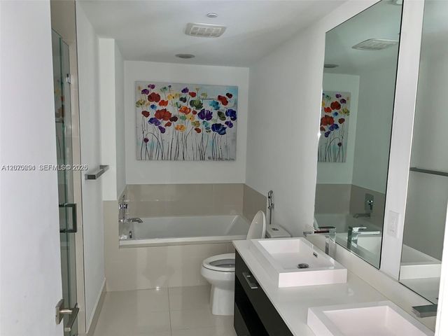 55 SW 9th Street 2706, Miami, FL 33130