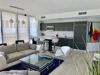 55 SW 9th Street 2706, Miami, FL 33130