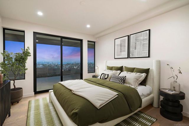 2035 Evergreen, San Diego, CA 92106