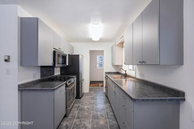 17755 E Idle Drive, Palmer, AK 99645