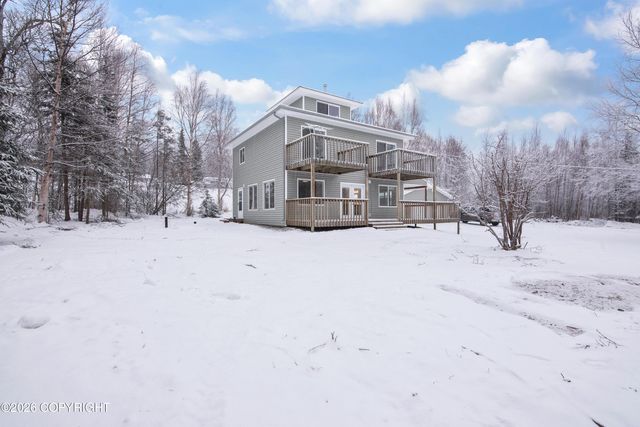 17755 E Idle Drive, Palmer, AK 99645