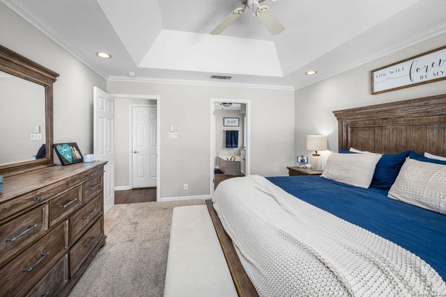 601 WOODLAKE DR, Mcqueeney, TX 78123
