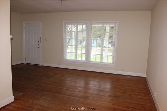 1005 Milner Drive, College Station, TX 77840