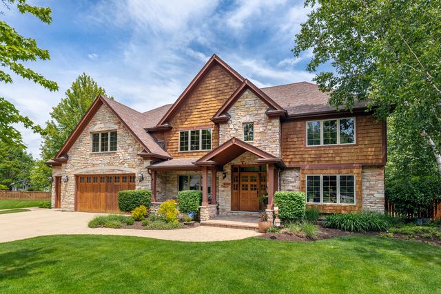 1012 Kennesaw Court, Naperville, IL 60540