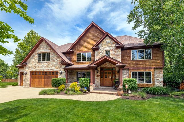 1012 Kennesaw Court, Naperville, IL 60540