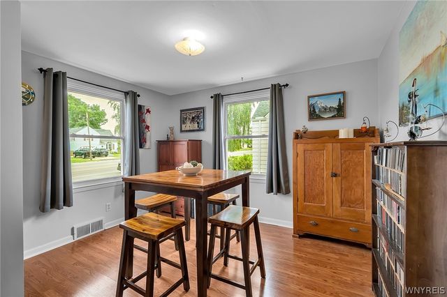 1305 Cleveland Drive, Cheektowaga, NY 14225