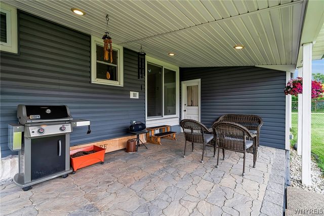 1305 Cleveland Drive, Cheektowaga, NY 14225