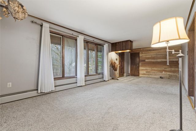 312 Flatwoods Rd, Vanderbilt, PA 15486