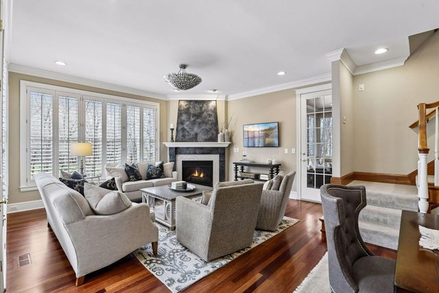 8662 Great Waters Alcove, Eden Prairie, MN 55347