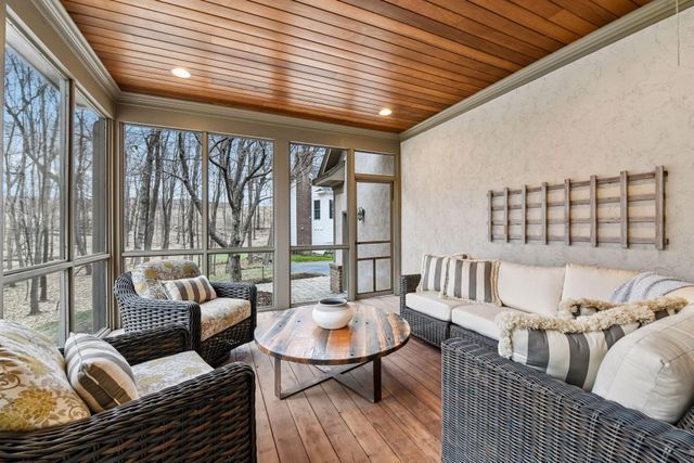 8662 Great Waters Alcove, Eden Prairie, MN 55347