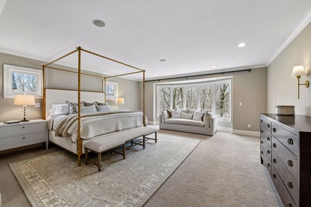 8662 Great Waters Alcove, Eden Prairie, MN 55347