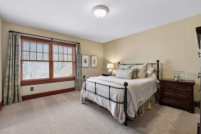 8662 Great Waters Alcove, Eden Prairie, MN 55347