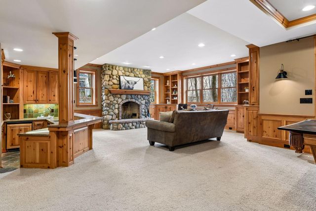 8662 Great Waters Alcove, Eden Prairie, MN 55347