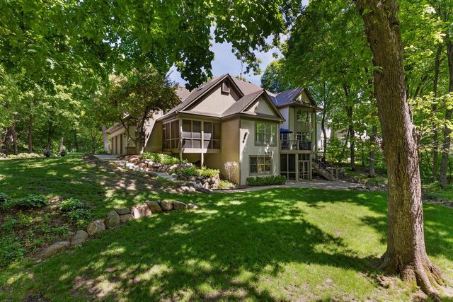 8662 Great Waters Alcove, Eden Prairie, MN 55347