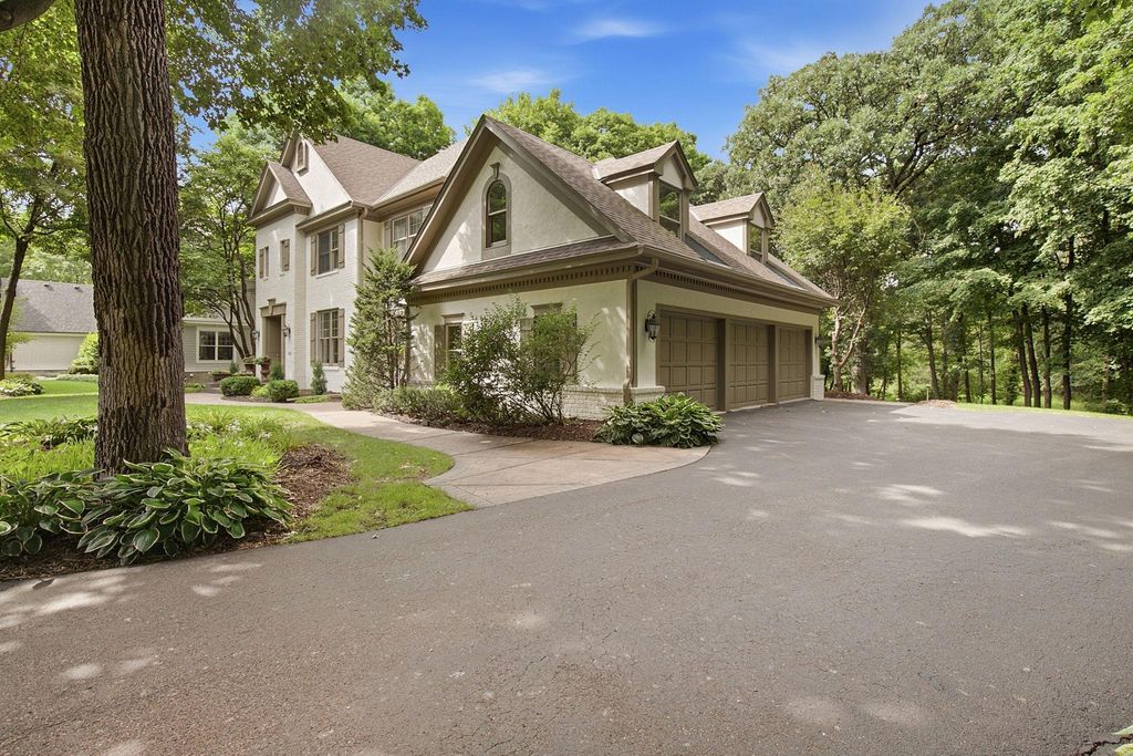8662 Great Waters Alcove, Eden Prairie, MN 55347 — photo 3