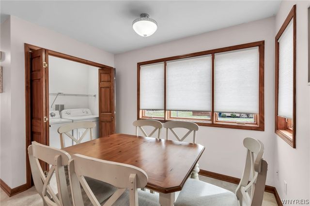 809 Carriage Lane, Lewiston, NY 14092