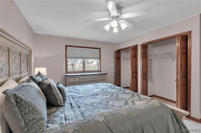 809 Carriage Lane, Lewiston, NY 14092