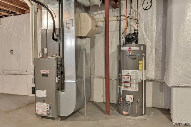 809 Carriage Lane, Lewiston, NY 14092