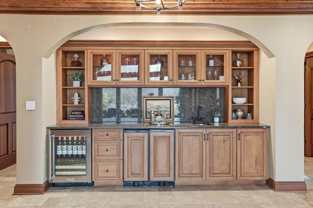 8315 Meadow Lane, St. John, IN 46373
