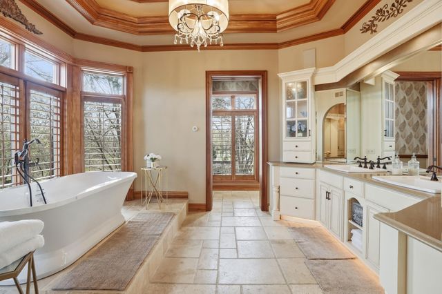 8315 Meadow Lane, St. John, IN 46373