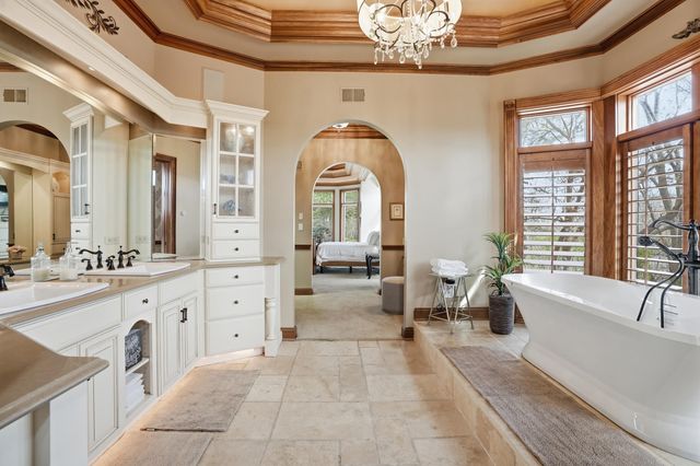 8315 Meadow Lane, St. John, IN 46373