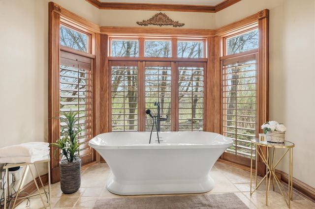 8315 Meadow Lane, St. John, IN 46373