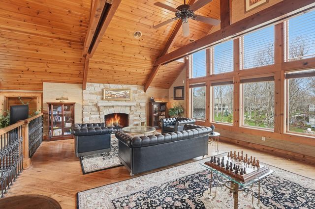 8315 Meadow Lane, St. John, IN 46373