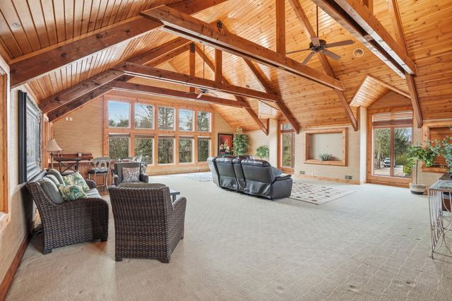 8315 Meadow Lane, St. John, IN 46373