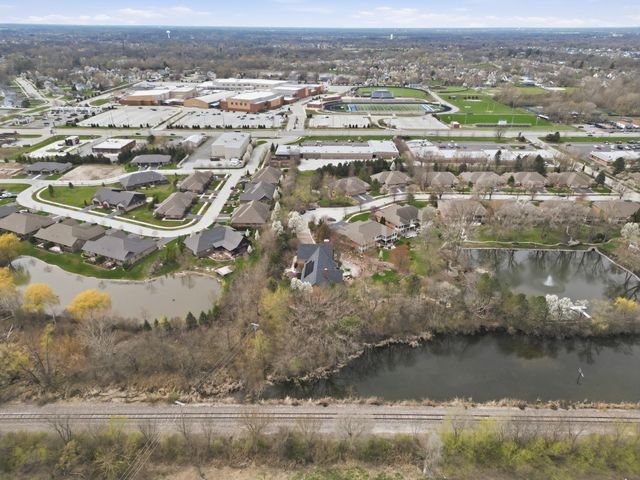 8315 Meadow Lane, St. John, IN 46373