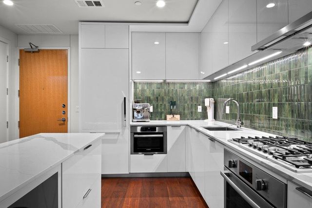 44 East Ave 3705, Austin, TX 78701