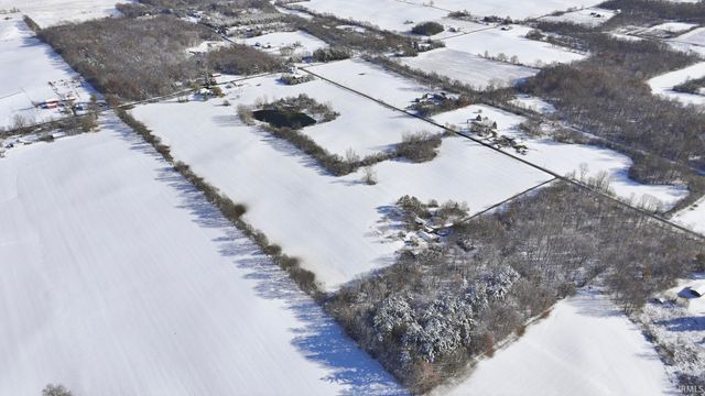 000 W 750 S, Wolcottville, IN 46795