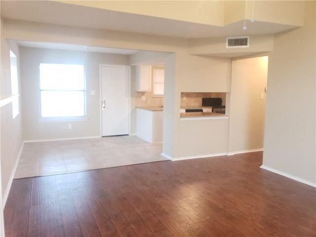 1624 Vail Meadow Lane, Dallas, TX 75253