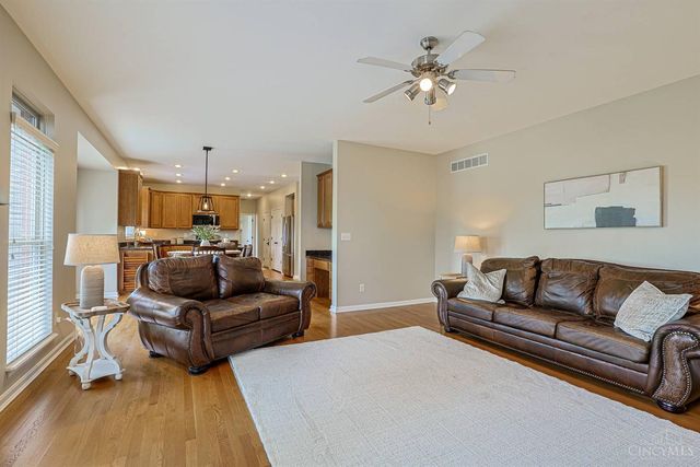 7563 Tylers Valley Drive, West Chester, OH 45069