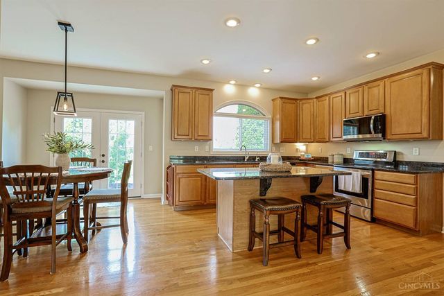 7563 Tylers Valley Drive, West Chester, OH 45069