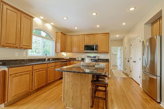 7563 Tylers Valley Drive, West Chester, OH 45069