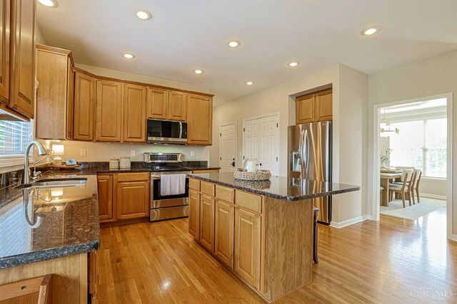 7563 Tylers Valley Drive, West Chester, OH 45069